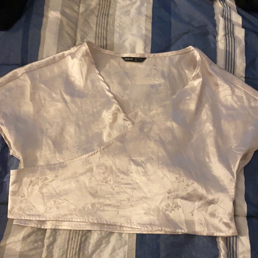 Beautiful pattern shirt for a night out
